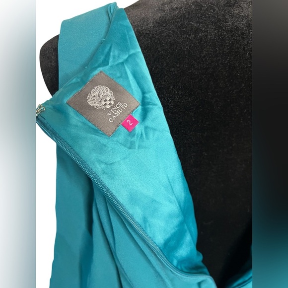 NWT Vince Camuto sleeveless teal dress. Pleated cape back. wrap sash belt. 2 - Picture 13 of 16